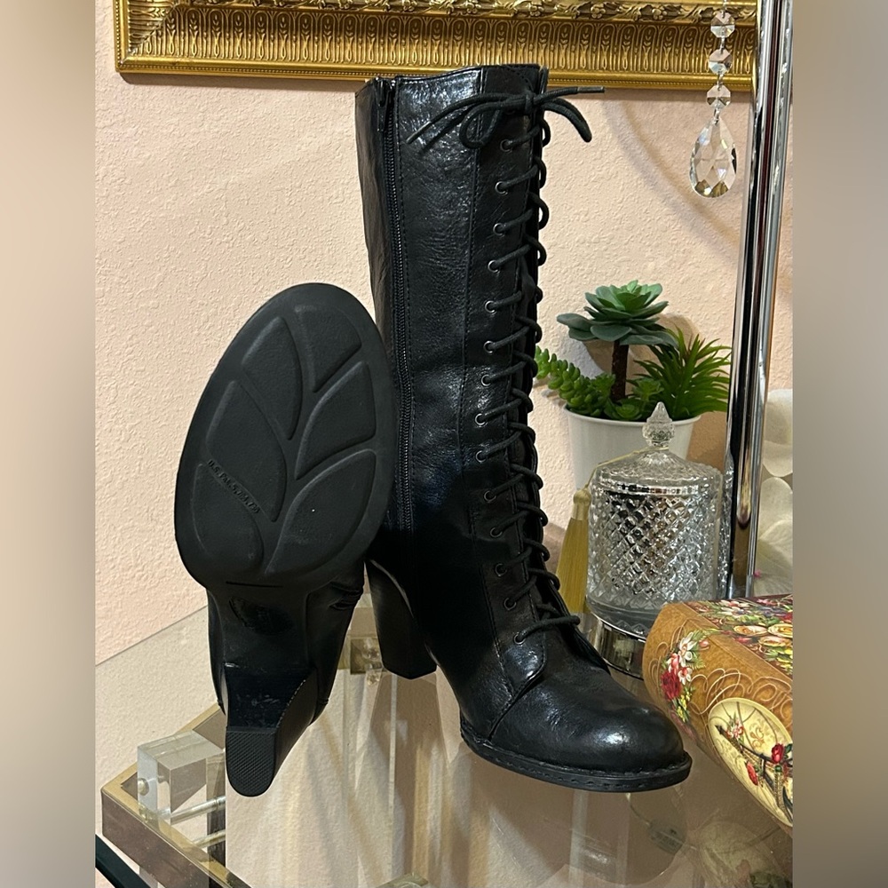 Vintage Born Black Leather Granny Lace Up Boots Size 9.5 - Picture 12 of 13